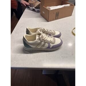 Gola Cream and Purple Sneakers